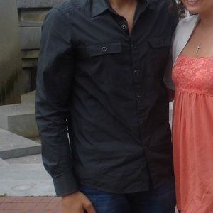 Kenneth Cole black long sleeve shirt M